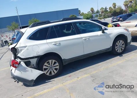 2015 Subaru Outback 2.5I Premium z USA, uszkodzony, nr VIN 4S4BSACC6F3223435